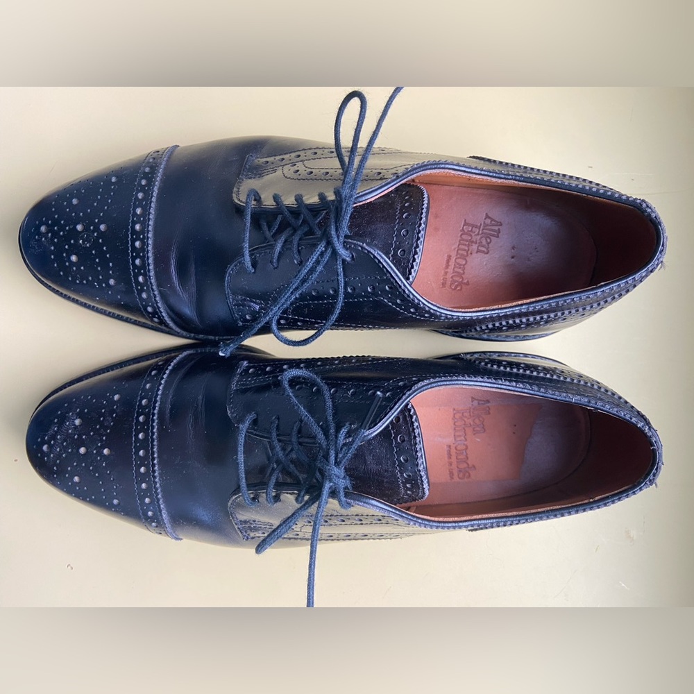 Allen Edmonds Black Leather Oxfords